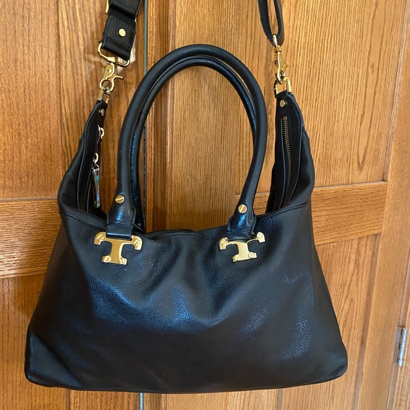 Tory Burch Handbags - ⭐️Reserved 4 Sandra ⭐️Tory Burch Black Leather bag